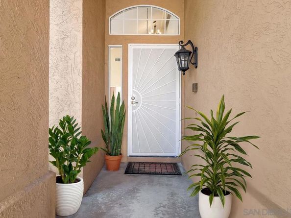 9525 Vervain St., San Diego CA 92129