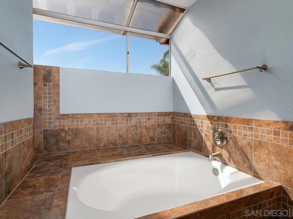9525 Vervain St., San Diego CA 92129