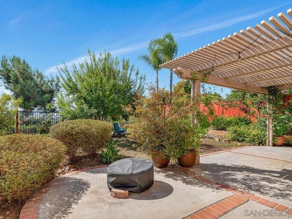 9525 Vervain St., San Diego CA 92129