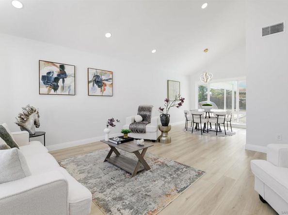 16934 Manresa, San Diego CA 92128