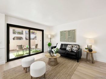 13048 Wimberly Square