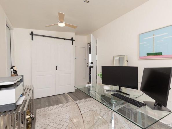 4888 Auburn Drive, San Diego CA 92105