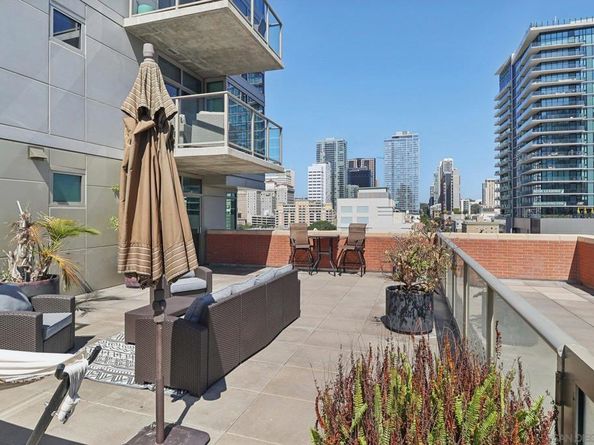 800 The Mark Ln 904, San Diego CA 92101