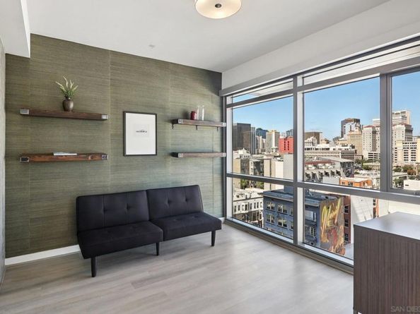 800 The Mark Ln 904, San Diego CA 92101