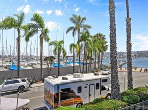 1021 Scott Street 122, San Diego CA 92106