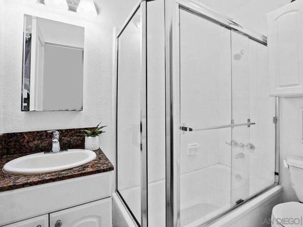 1021 Scott Street 122, San Diego CA 92106