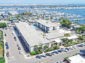 1021 Scott Street 122, San Diego CA 92106