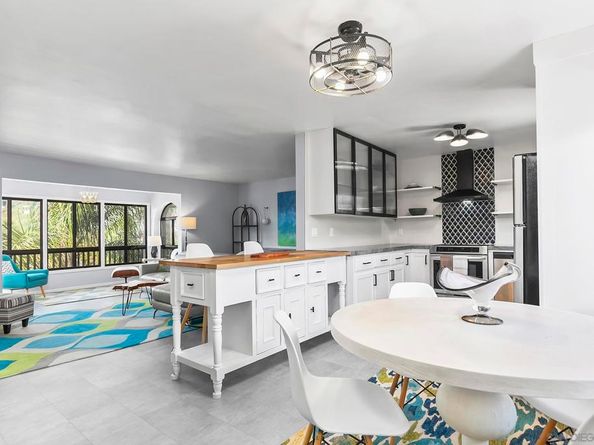 2510 Clairemont Dr 303, San Diego CA 92117