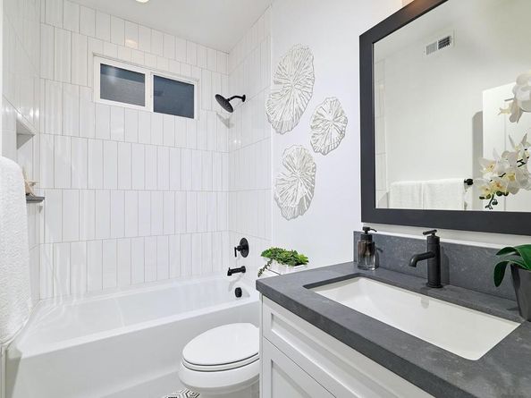557 N Vulcan Ave, Encinitas CA 92024