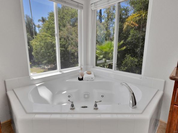 1288 Sunrise Way, Escondido CA 92029