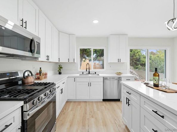 1325 First Ave, Chula Vista CA 91911