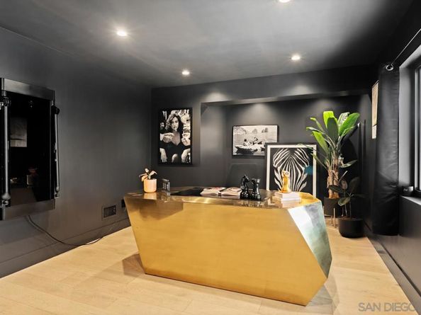 3360 Mount Laurence, San Diego CA 92117