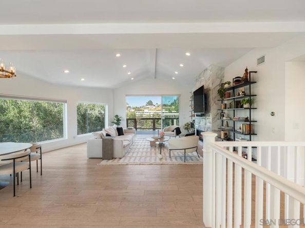 3360 Mount Laurence, San Diego CA 92117