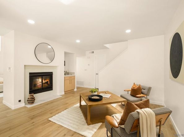 6759 Paseo Del Vista, Carlsbad CA 92009