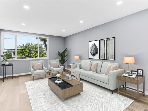 3845 Groton St 4, San Diego CA 92110