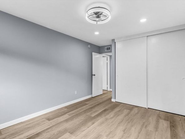 3845 Groton St 4, San Diego CA 92110