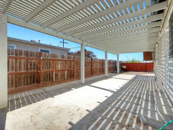 7441 Beagle St, San Diego CA 92111