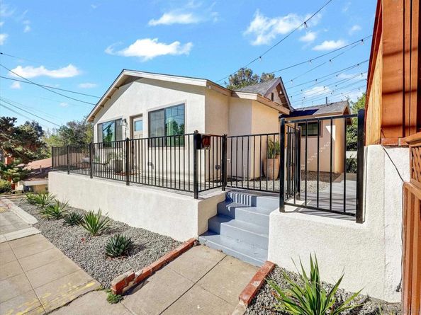 3678 Richmond St, San Diego CA 92103