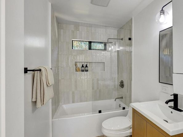 3678 Richmond St, San Diego CA 92103