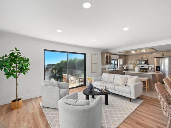 2431 Wilbur Ave, San Diego CA 92109
