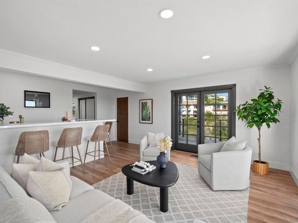2431 Wilbur Ave, San Diego CA 92109