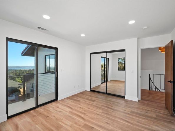 2431 Wilbur Ave, San Diego CA 92109