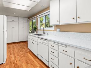 2034 Bolsa Chica Glen, Escondido CA 92026