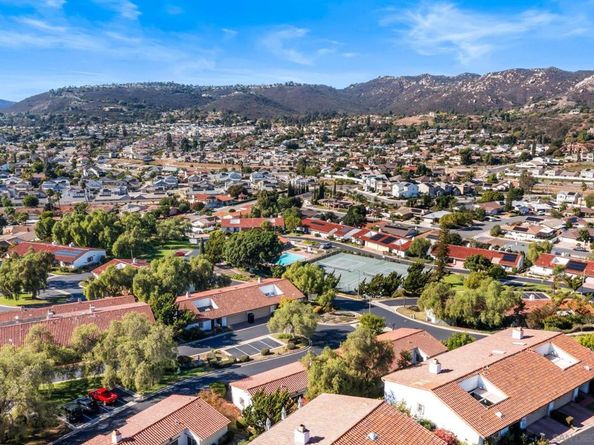 2034 Bolsa Chica Glen, Escondido CA 92026