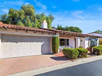 2034 Bolsa Chica Glen
