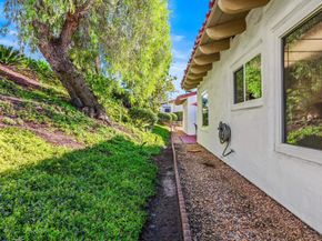 2034 Bolsa Chica Glen, Escondido CA 92026