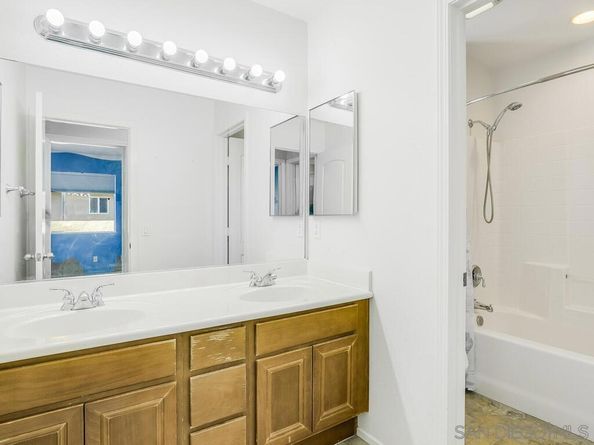 460 Chardonnay Court, San Marcos CA 92069