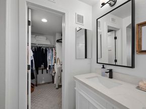 2730 E Evans Rd 9, San Diego CA 92106