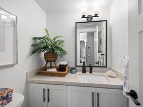 2730 E Evans Rd 9, San Diego CA 92106