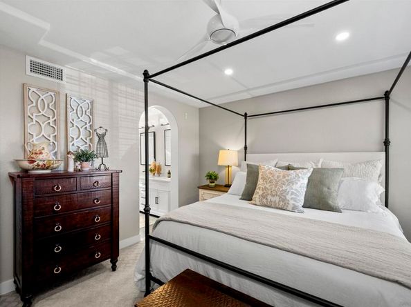 2730 E Evans Rd 9, San Diego CA 92106