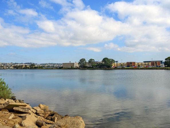 2730 E Evans Rd 9, San Diego CA 92106