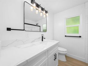 1705 1715 Glenwood Dr, San Diego CA 92103