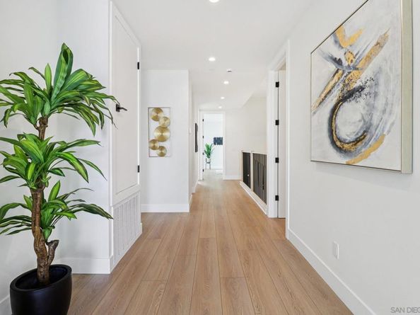 1850 Illion St, San Diego CA 92110