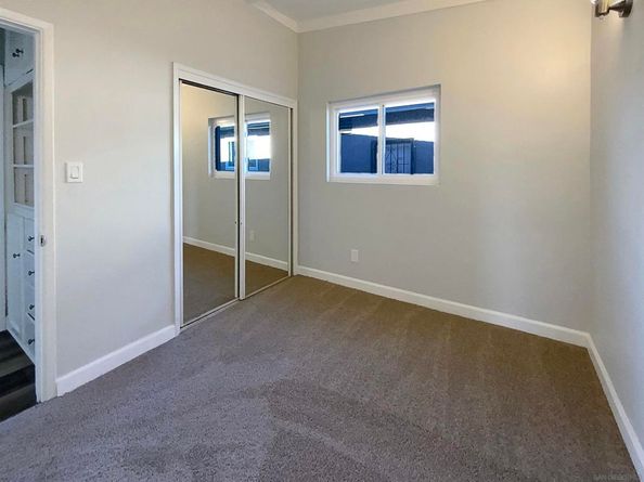 5819 Roanoke St, San Diego CA 92139