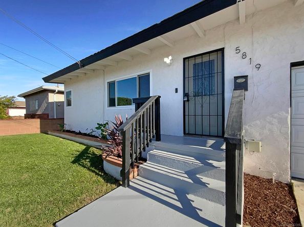 5819 Roanoke St, San Diego CA 92139