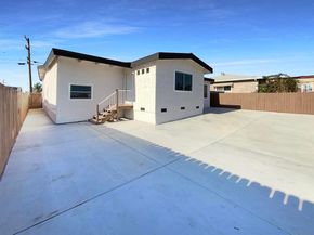 5819 Roanoke St, San Diego CA 92139