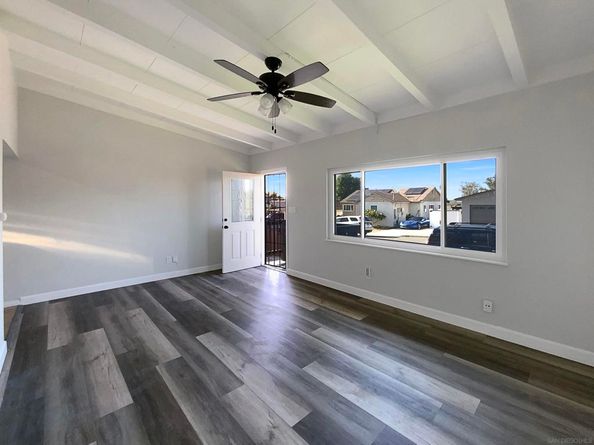 5819 Roanoke St, San Diego CA 92139