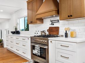 16021 Pomerado Rd, Poway CA 92064