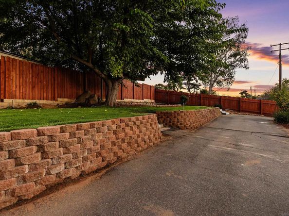 16021 Pomerado Rd, Poway CA 92064