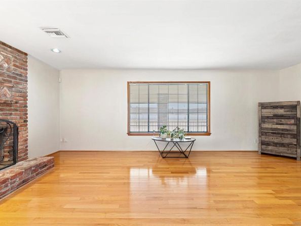 3537 Damien Ave, La Verne CA 91750