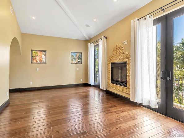 258 H Ave, Coronado CA 92118