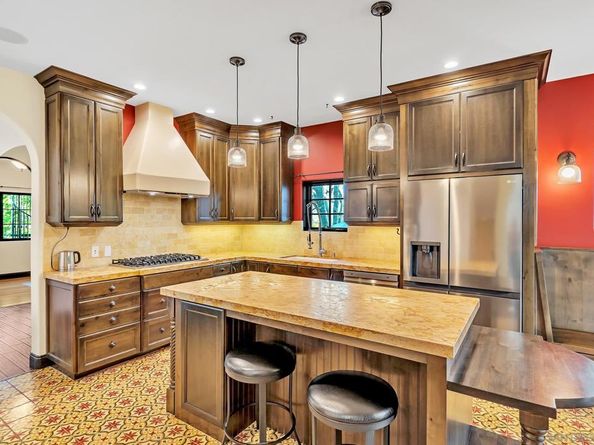258 H Ave, Coronado CA 92118