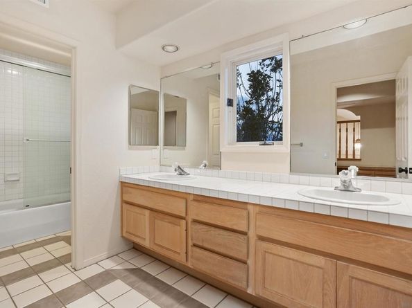 5325 Vista Del Dios, San Diego CA 92130