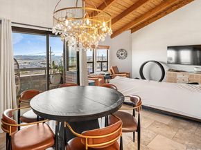 3460 Columbia St, San Diego CA 92103