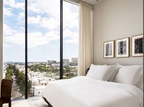 8899 Beverly Boulevard PHE, Los Angeles CA 90048
