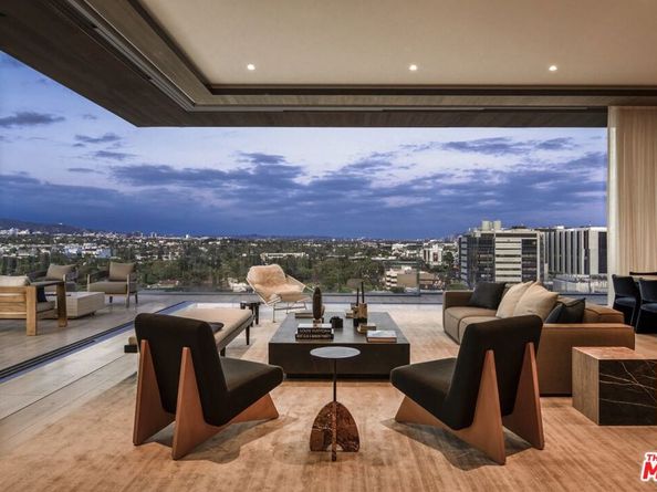 8899 Beverly Boulevard PHE, Los Angeles CA 90048